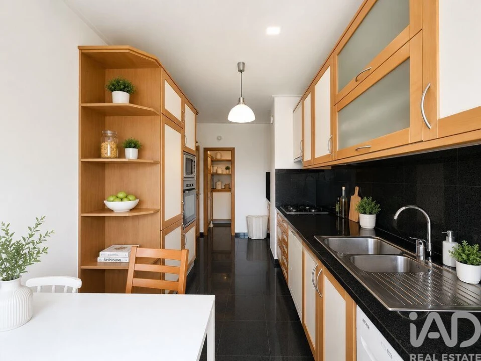 Apartamento T2 para Venda em Olivais Foto 6