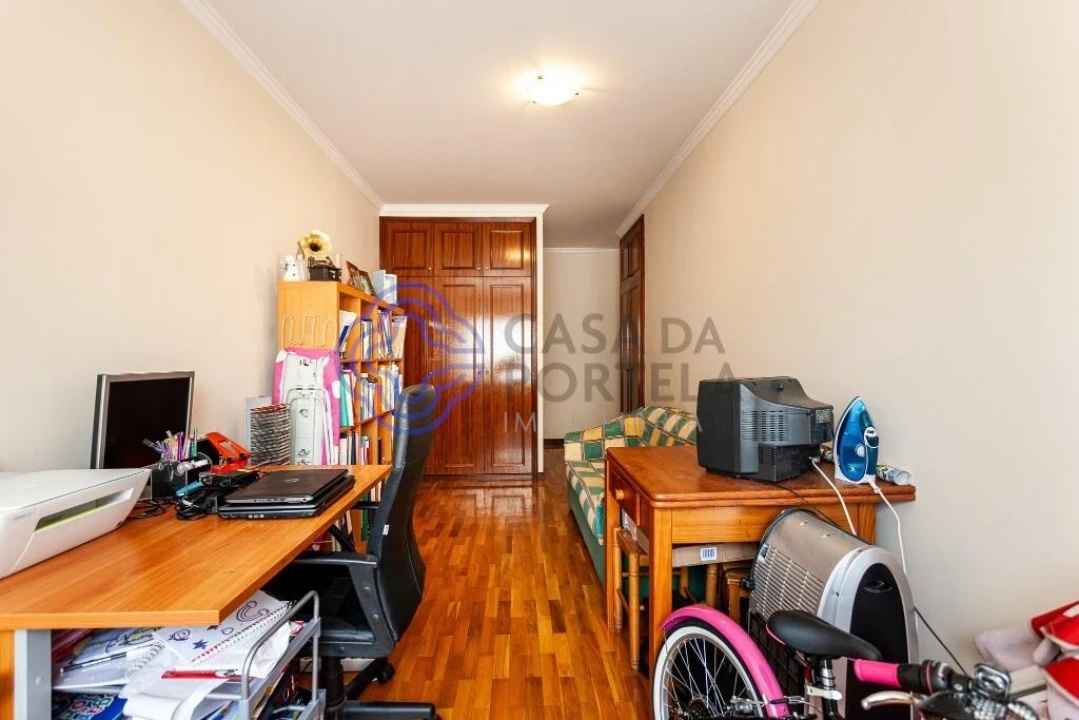 Apartamento T3 para Arrendamento em Oliveira do Douro Foto 25