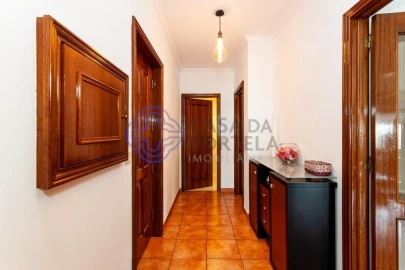 Apartamento T3 para Arrendamento em Oliveira do Douro