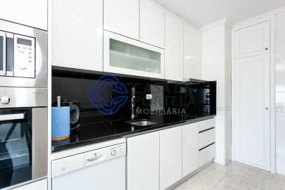 Apartamento T3 para Arrendamento em Oliveira do Douro