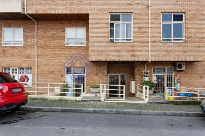 Apartamento T3 para Arrendamento em Oliveira do Douro