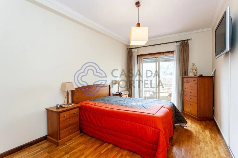 Apartamento T3 para Arrendamento em Oliveira do Douro Foto 19