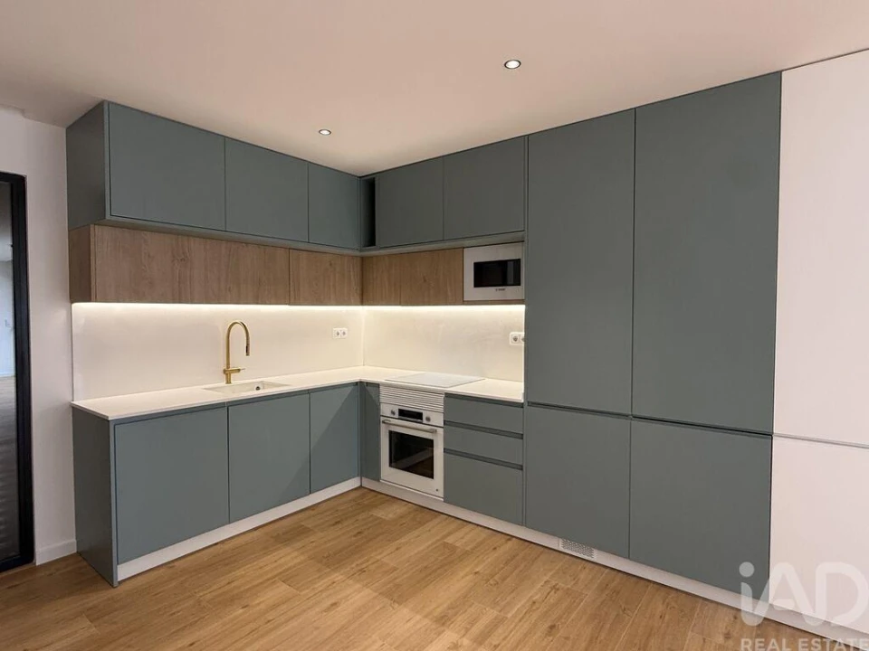 Apartamento T3 para Venda em Alcabideche Foto 4