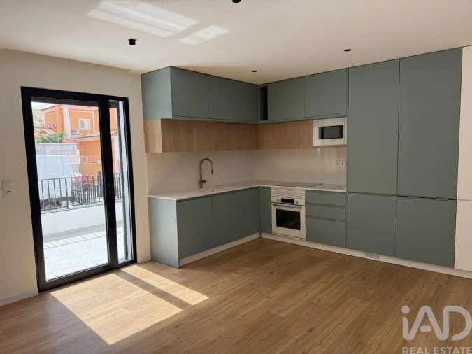 Apartamento T3 para Venda em Alcabideche Foto 6