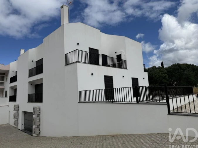 Apartamento T3 para Venda em Alcabideche Foto 18
