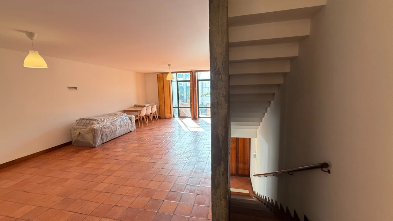 Moradia T4 para Arrendamento em Creixomil Foto 1