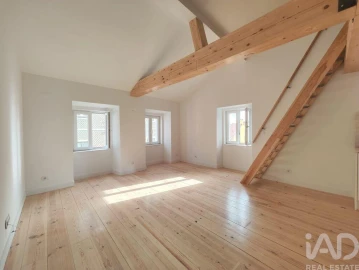 Apartamento T2 para Arrendamento em Estrela