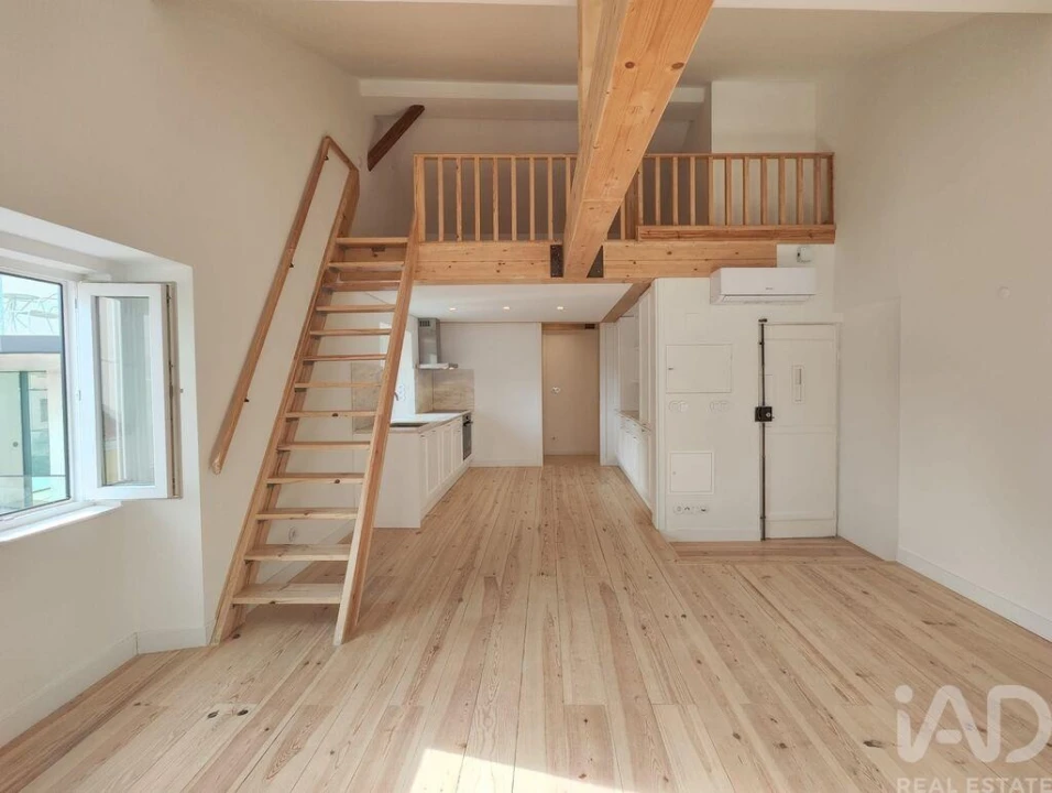 Apartamento T2 para Arrendamento em Estrela Foto 3