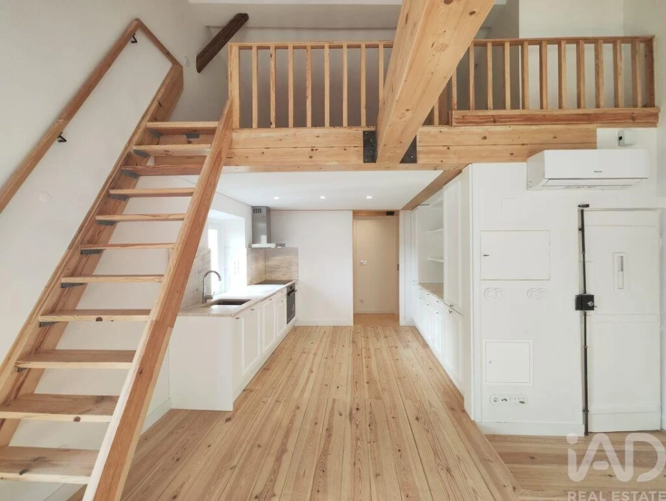 Apartamento T2 para Arrendamento em Estrela Foto 9