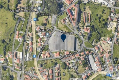 Prédio para Venda em Queluz e Belas