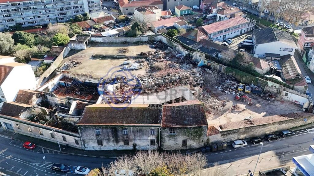 Apartamento T1 para Venda em Paranhos Foto 8