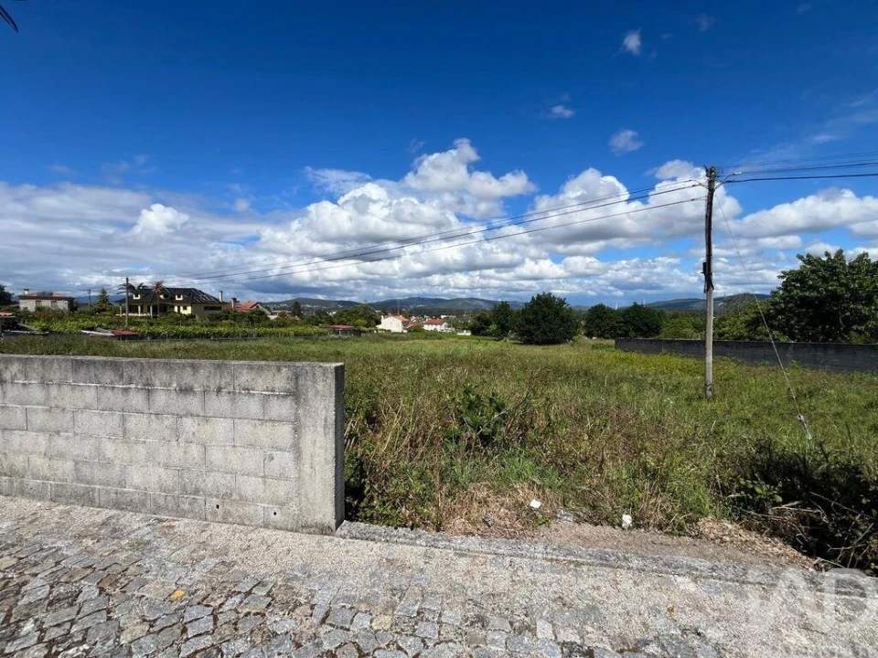 Terreno para Venda em São Romão de Neiva Foto 9