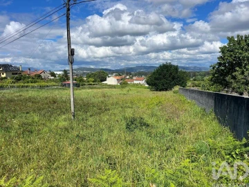 Terreno para Venda em São Romão de Neiva