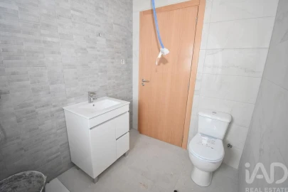Moradia T4 para Venda em Cumeeira