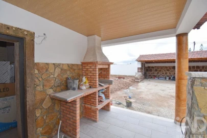 Moradia T4 para Venda em Cumeeira