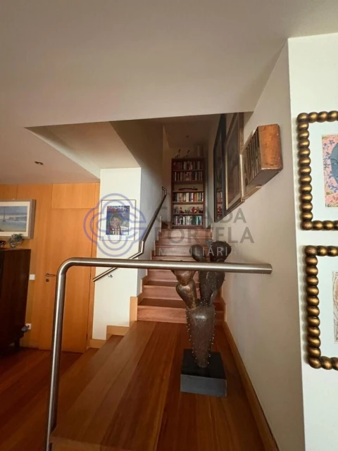 Apartamento T3 para Venda em Lordelo do Ouro e Massarelos
