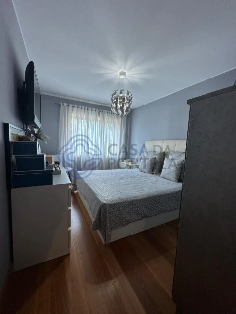Apartamento T3 para Venda em Lordelo do Ouro e Massarelos