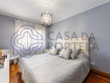 Apartamento T3 para Venda em Lordelo do Ouro e Massarelos