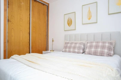 Apartamento T2 para Venda em Santa Maria, São Pedro e Matacães