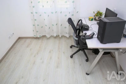 Apartamento T2 para Venda em Santa Maria, São Pedro e Matacães