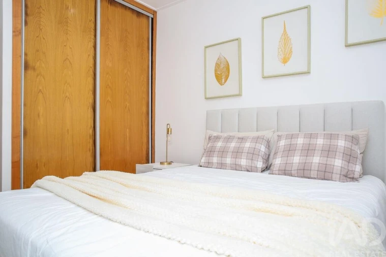 Apartamento T2 para Venda em Santa Maria, São Pedro e Matacães Foto 13