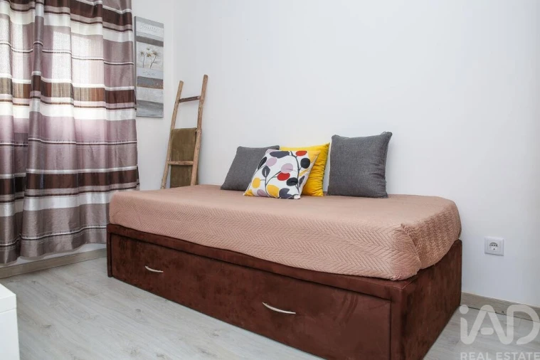 Apartamento T2 para Venda em Santa Maria, São Pedro e Matacães Foto 15