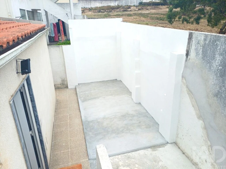 Apartamento T2 para Venda em Santa Maria, São Pedro e Matacães Foto 25