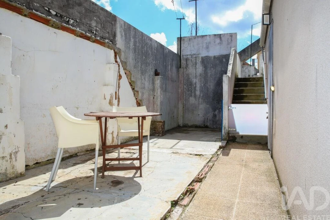 Apartamento T2 para Venda em Santa Maria, São Pedro e Matacães Foto 26