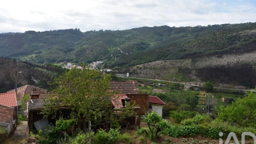 Moradia T5 para Venda em Penalva de Alva e São Sebastião da Feira