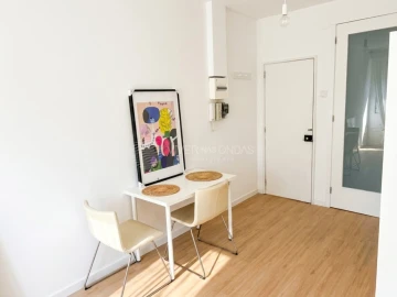 Apartamento para Venda em Cedofeita, Santo Ildefonso, Sé, Miragaia, São Nicolau e Vitória