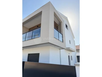 Moradia T3 para Venda em Quinta do Conde
