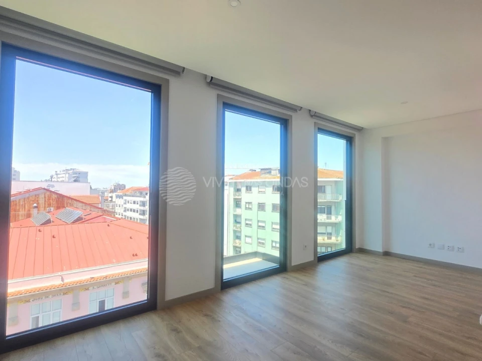 Apartamento T4 para Venda em Cedofeita, Santo Ildefonso, Sé, Miragaia, São Nicolau e Vitória Foto 10