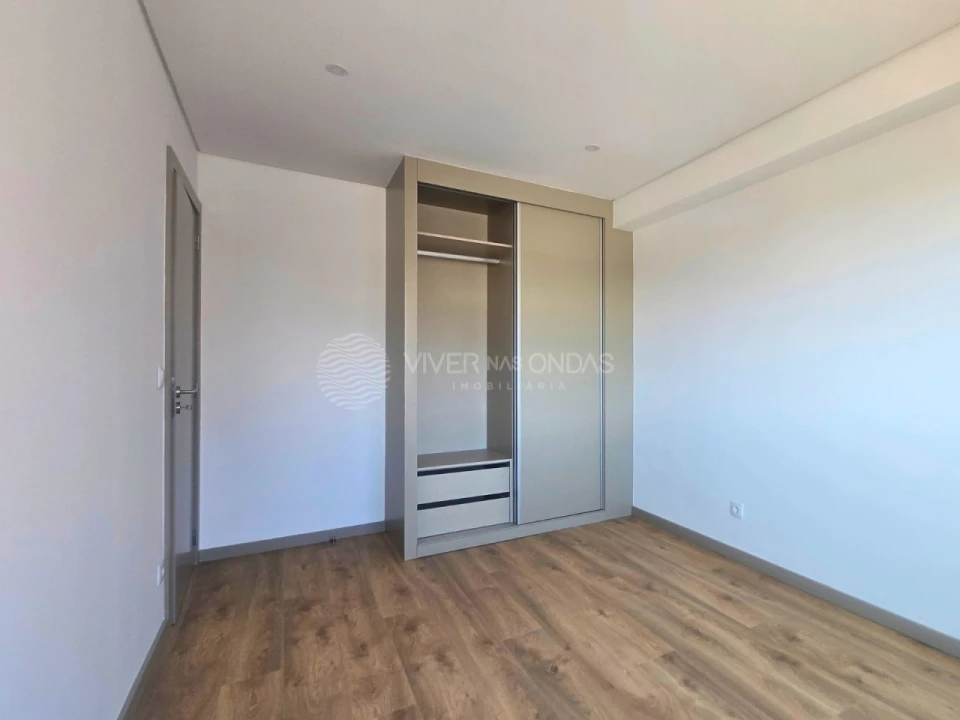 Apartamento T4 para Venda em Cedofeita, Santo Ildefonso, Sé, Miragaia, São Nicolau e Vitória Foto 13