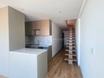 Apartamento T4 para Venda em Cedofeita, Santo Ildefonso, Sé, Miragaia, São Nicolau e Vitória
