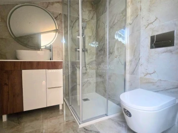 Apartamento T4 para Venda em Cedofeita, Santo Ildefonso, Sé, Miragaia, São Nicolau e Vitória