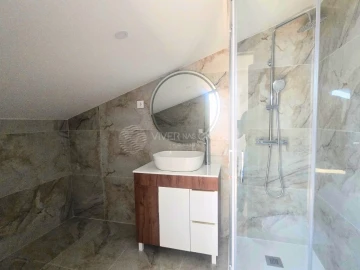 Apartamento T4 para Venda em Cedofeita, Santo Ildefonso, Sé, Miragaia, São Nicolau e Vitória