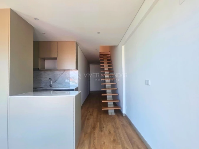 Apartamento T4 para Venda em Cedofeita, Santo Ildefonso, Sé, Miragaia, São Nicolau e Vitória Foto 3