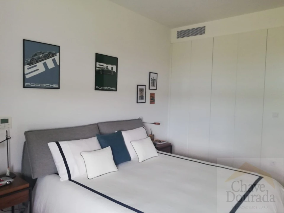 Apartamento T3 para Venda em Santo Antonio dos Olivais Foto 20