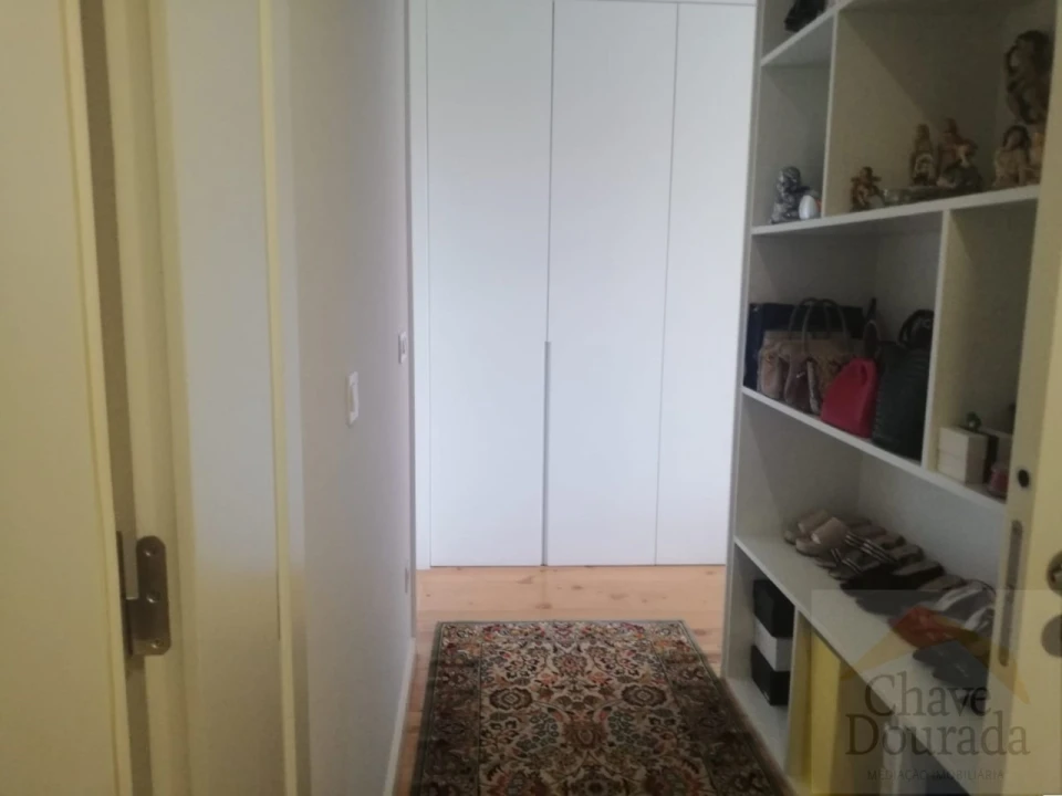 Apartamento T3 para Venda em Santo Antonio dos Olivais Foto 21