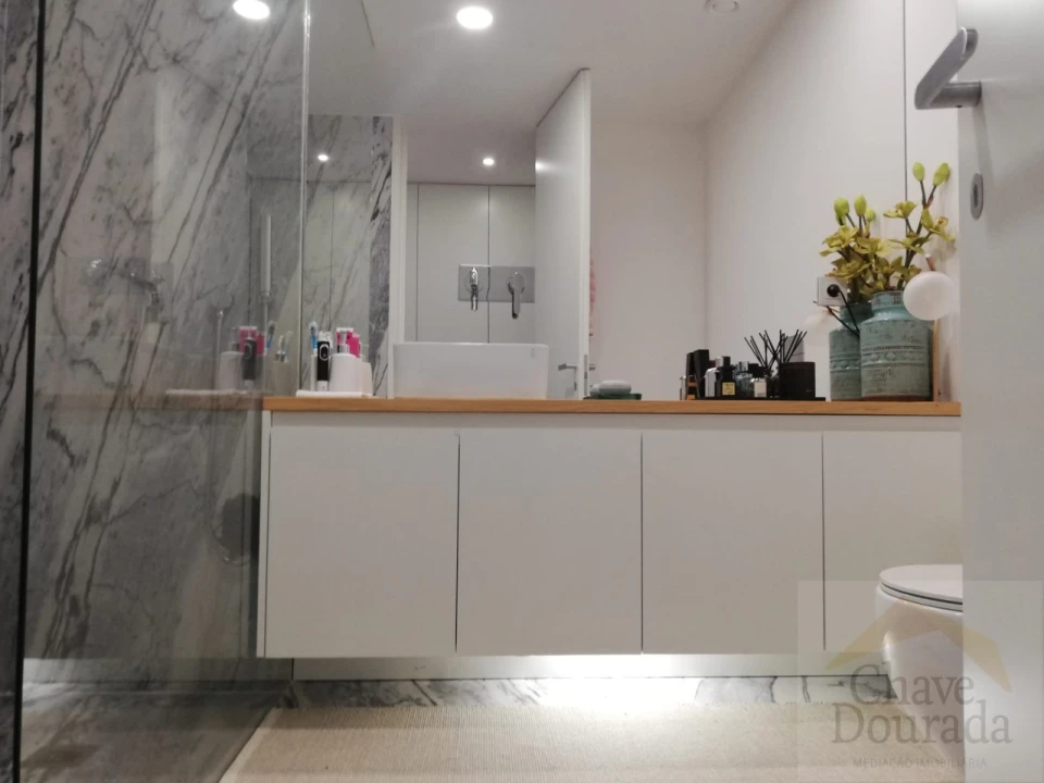 Apartamento T3 para Venda em Santo Antonio dos Olivais Foto 23