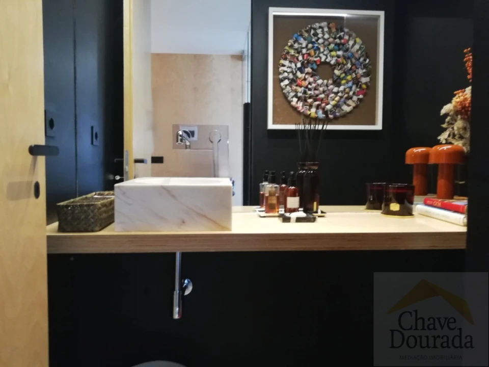 Apartamento T3 para Venda em Santo Antonio dos Olivais Foto 28