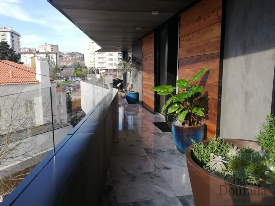 Apartamento T3 para Venda em Santo Antonio dos Olivais Foto 33
