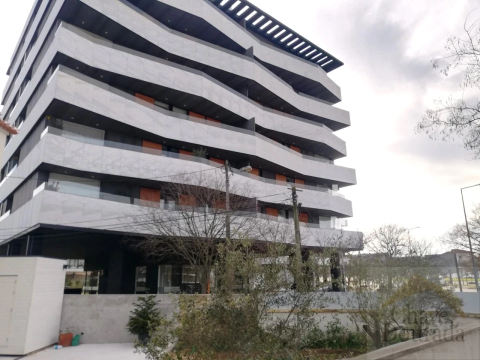 Apartamento T3 para Venda em Santo Antonio dos Olivais Foto 40
