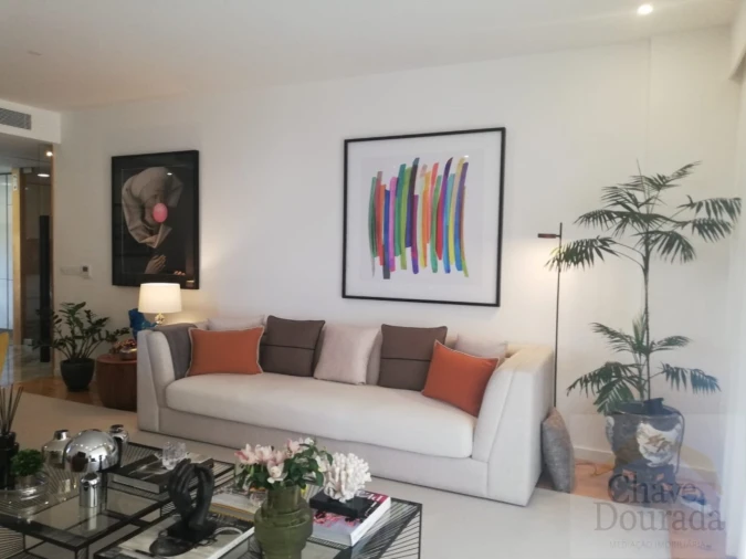 Apartamento T3 para Venda em Santo Antonio dos Olivais Foto 5