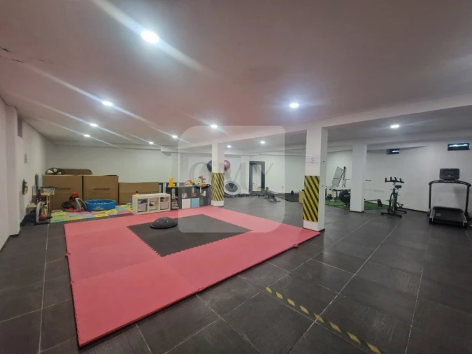 Moradia T4 para Venda em Nossa Senhora da Conceição, São Pedro e São Dinis Foto 32