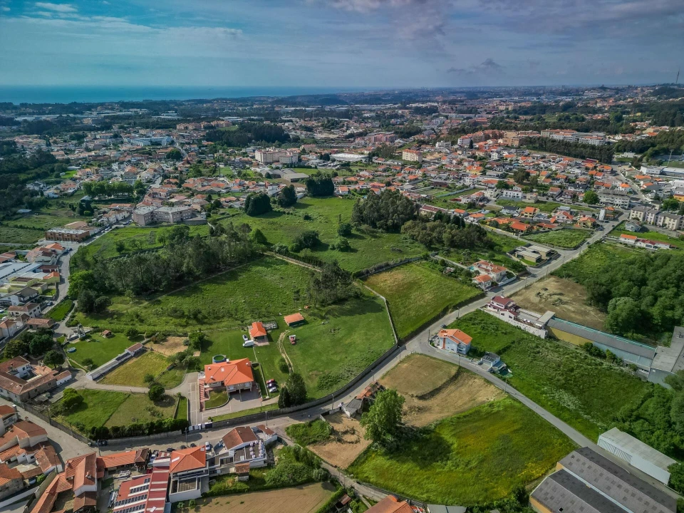 Terreno para Venda em Serzedo e Perosinho Foto 7