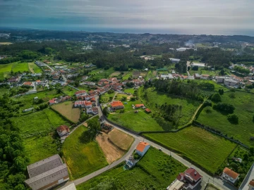 Terreno para Venda em Serzedo e Perosinho
