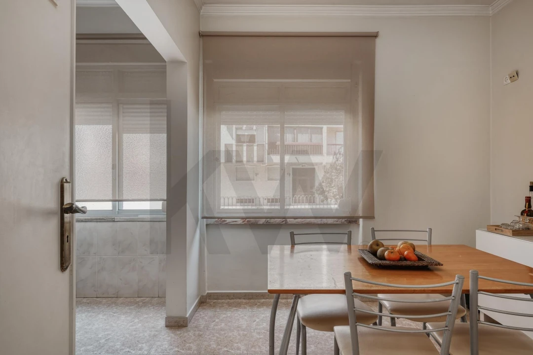 Apartamento T3 para Venda em Agualva e Mira-Sintra Foto 15