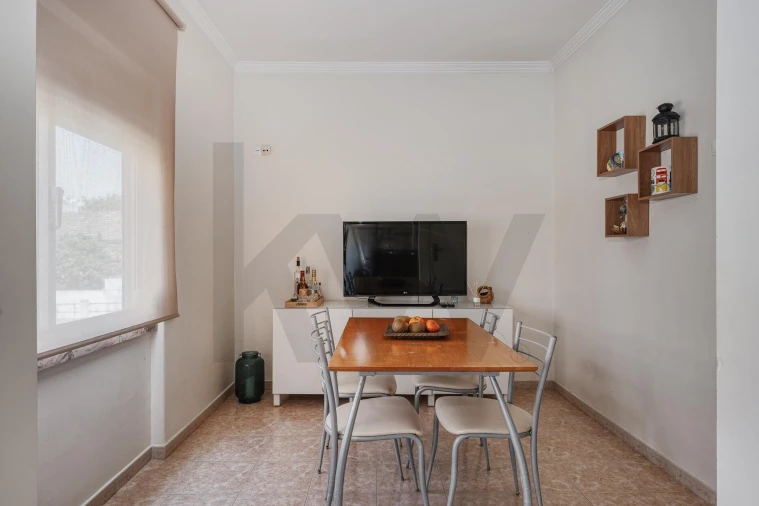 Apartamento T3 para Venda em Agualva e Mira-Sintra Foto 16