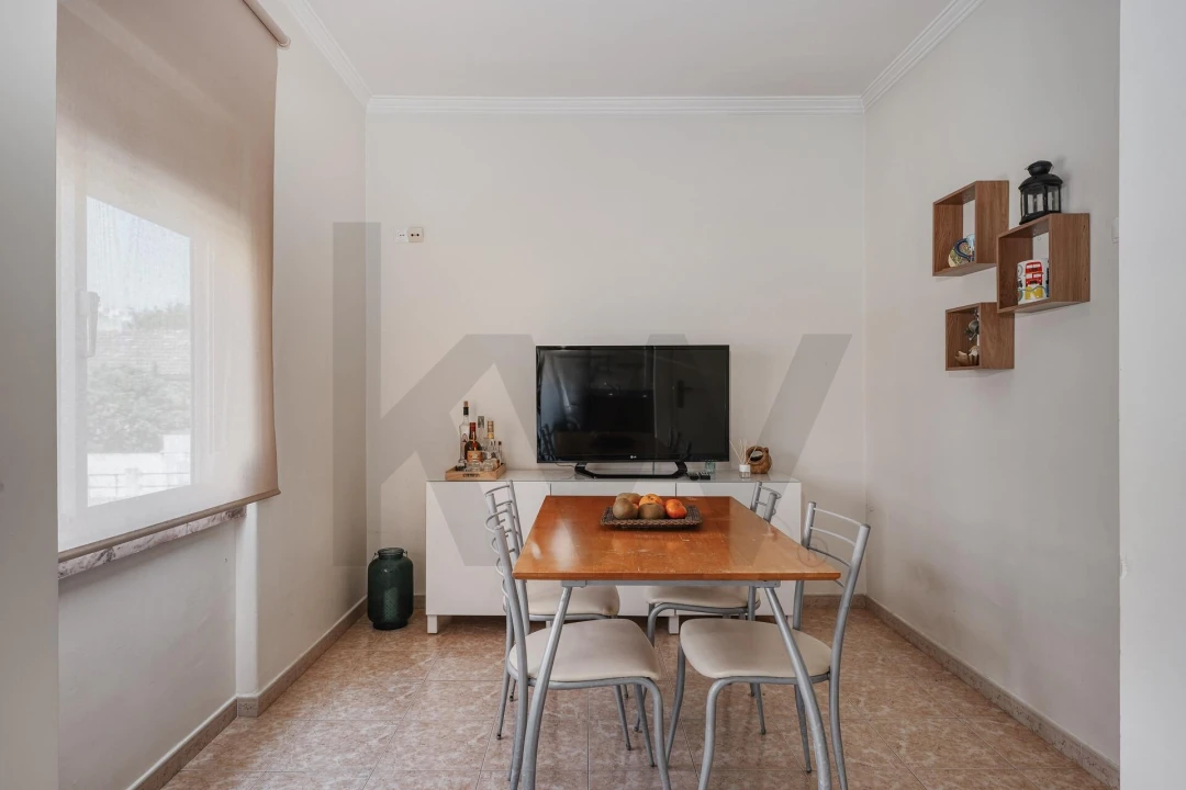 Apartamento T3 para Venda em Agualva e Mira-Sintra Foto 16
